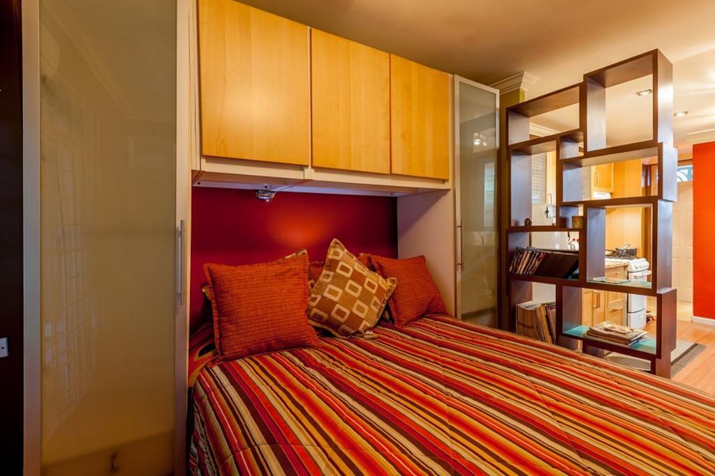 Choose To Be Happy At Seymour # 9 And #16 - Studio Apartments Kingston Room photo